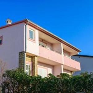 Apartmani Nikolina Ražanac Zewnętrze zdjęcie